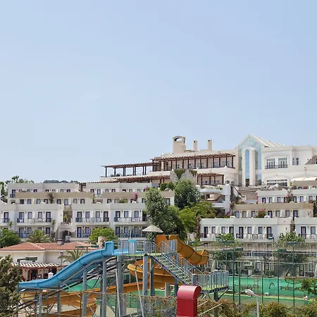 Selectum Colours Bodrum Üdülőközpont